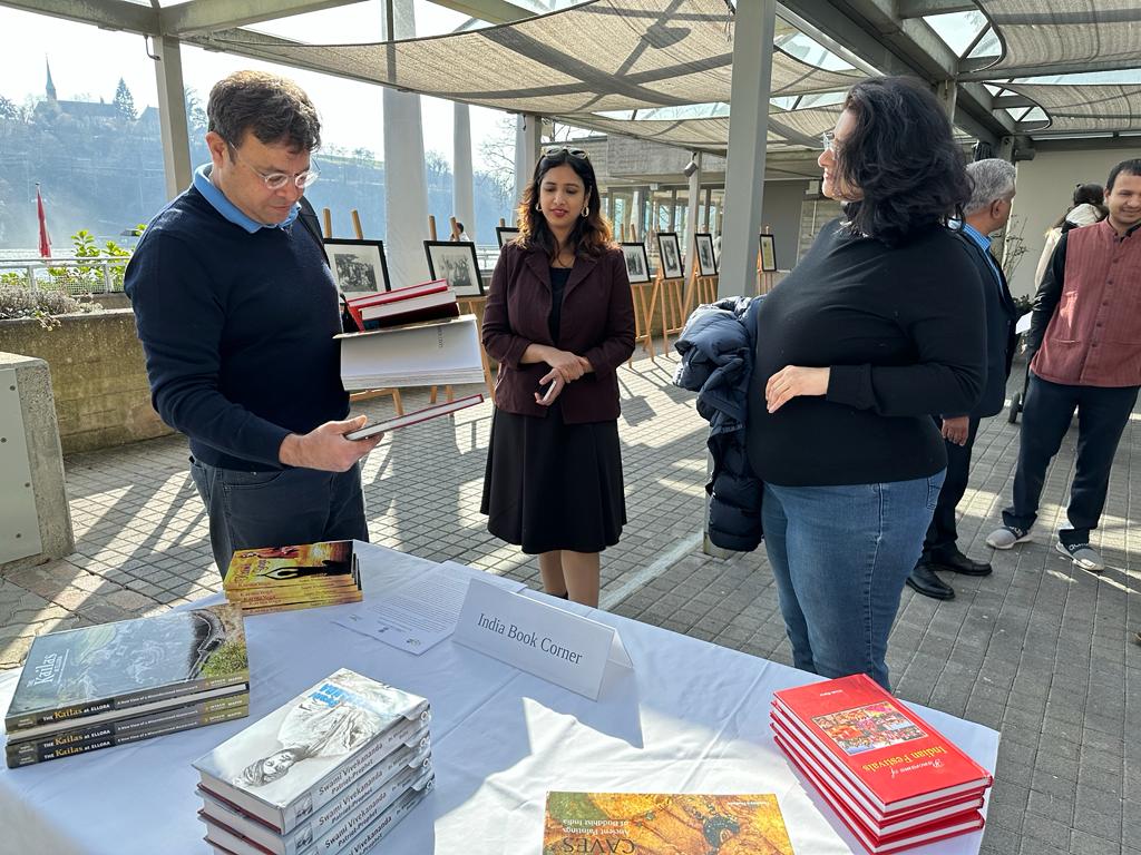 Photo Exhibition on 'Swami Vivekananda' at Neuhausen am Rheinfall, on 22 February 2023