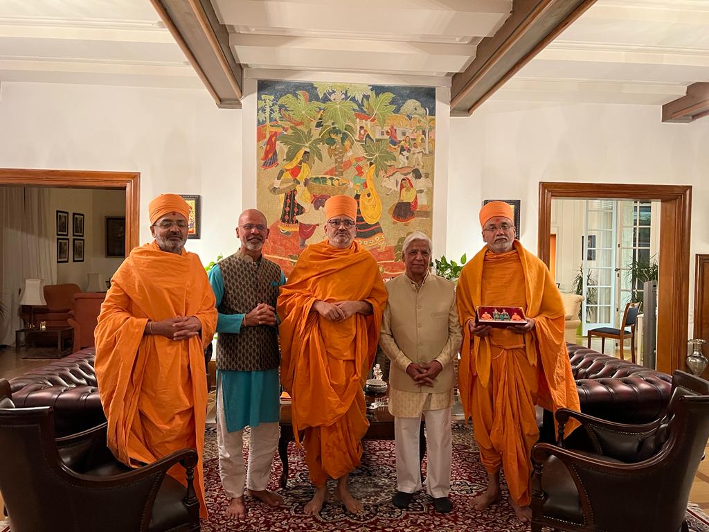 Graceful presence of BAPS delegation led by Pujya Bhadreshdas Swami ji at India House in Berne on 19 October 2023