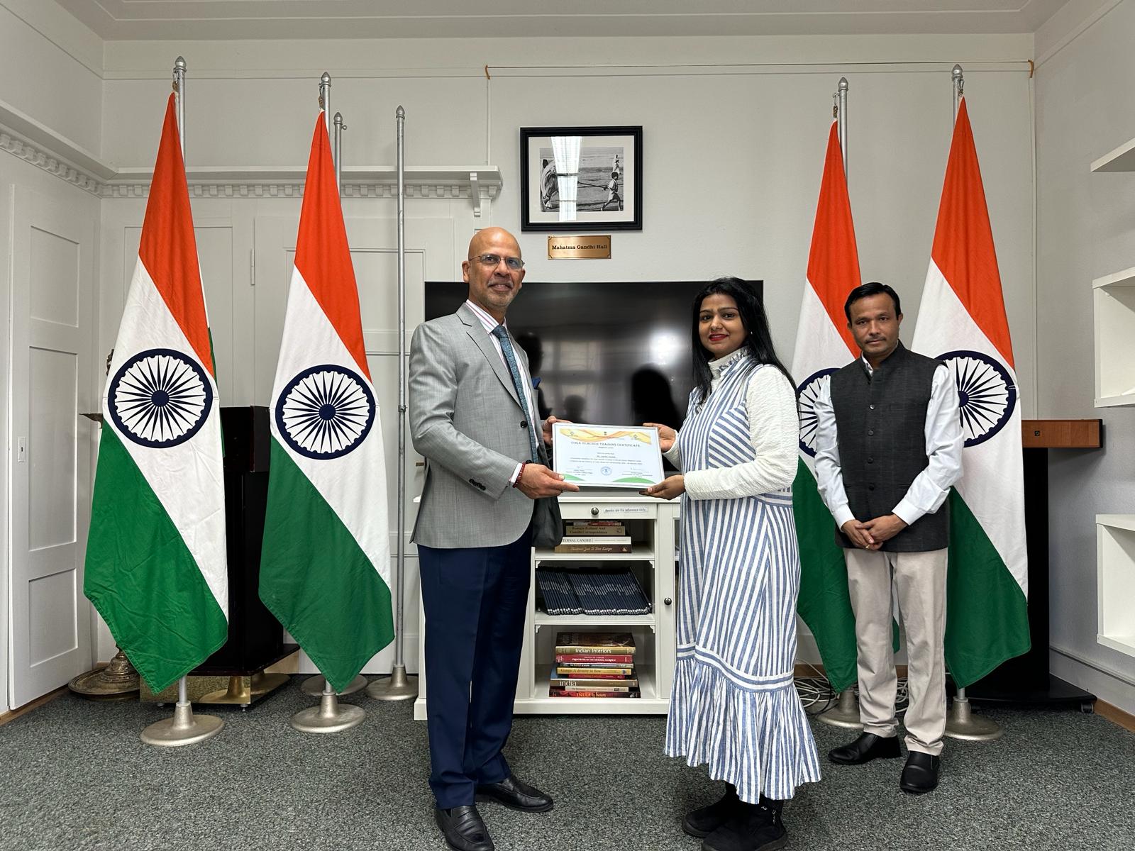 Presentation of certificates to participants of 2nd 'Yoga Teacher Training Certificate Course' (Beginner Level) on 19 February 2024