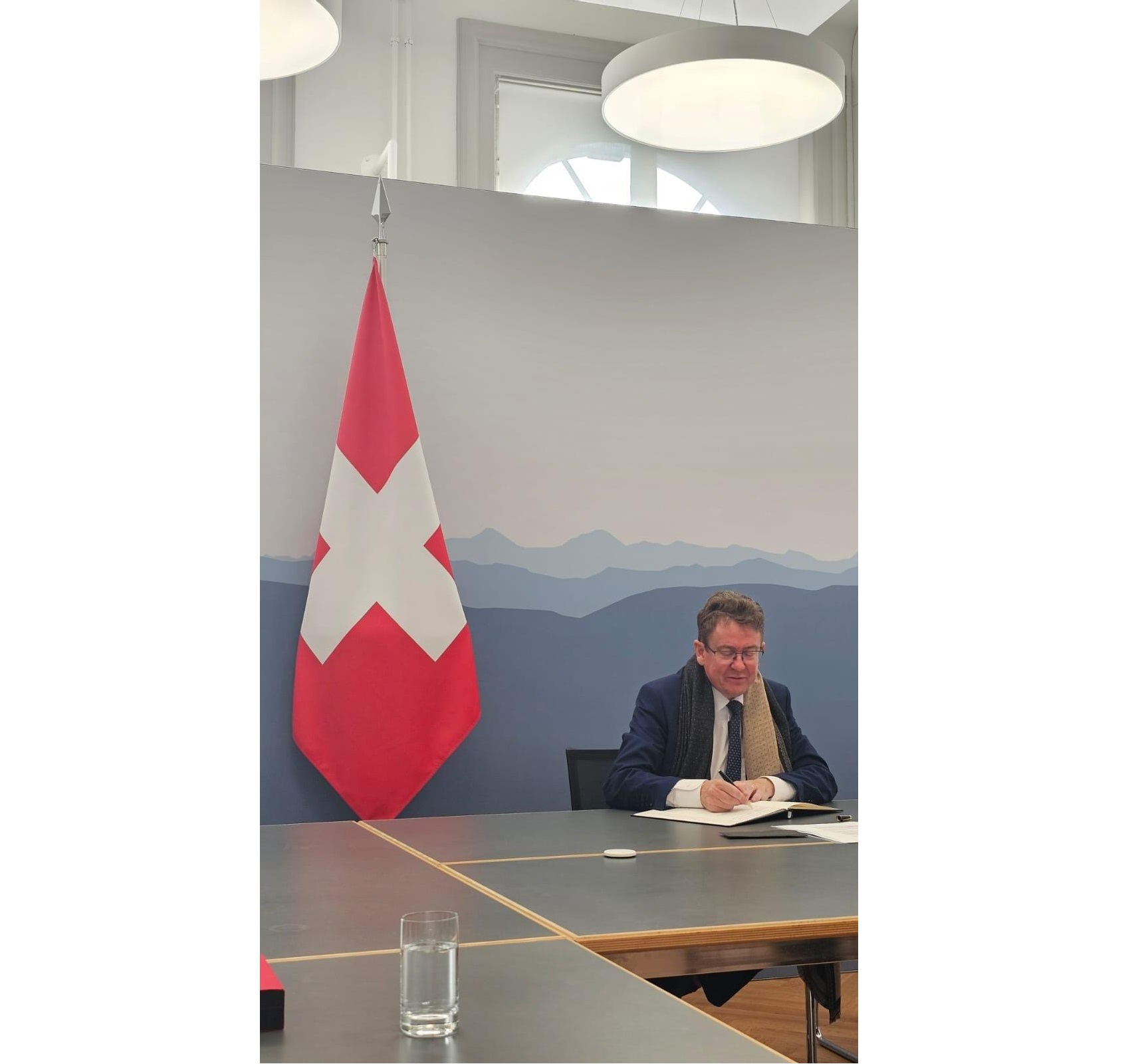 Signing of MoU between  Swiss Federal DETEC and Ministry of Railways, I&B and Electronics & IT, Government of India on 29 October 2024