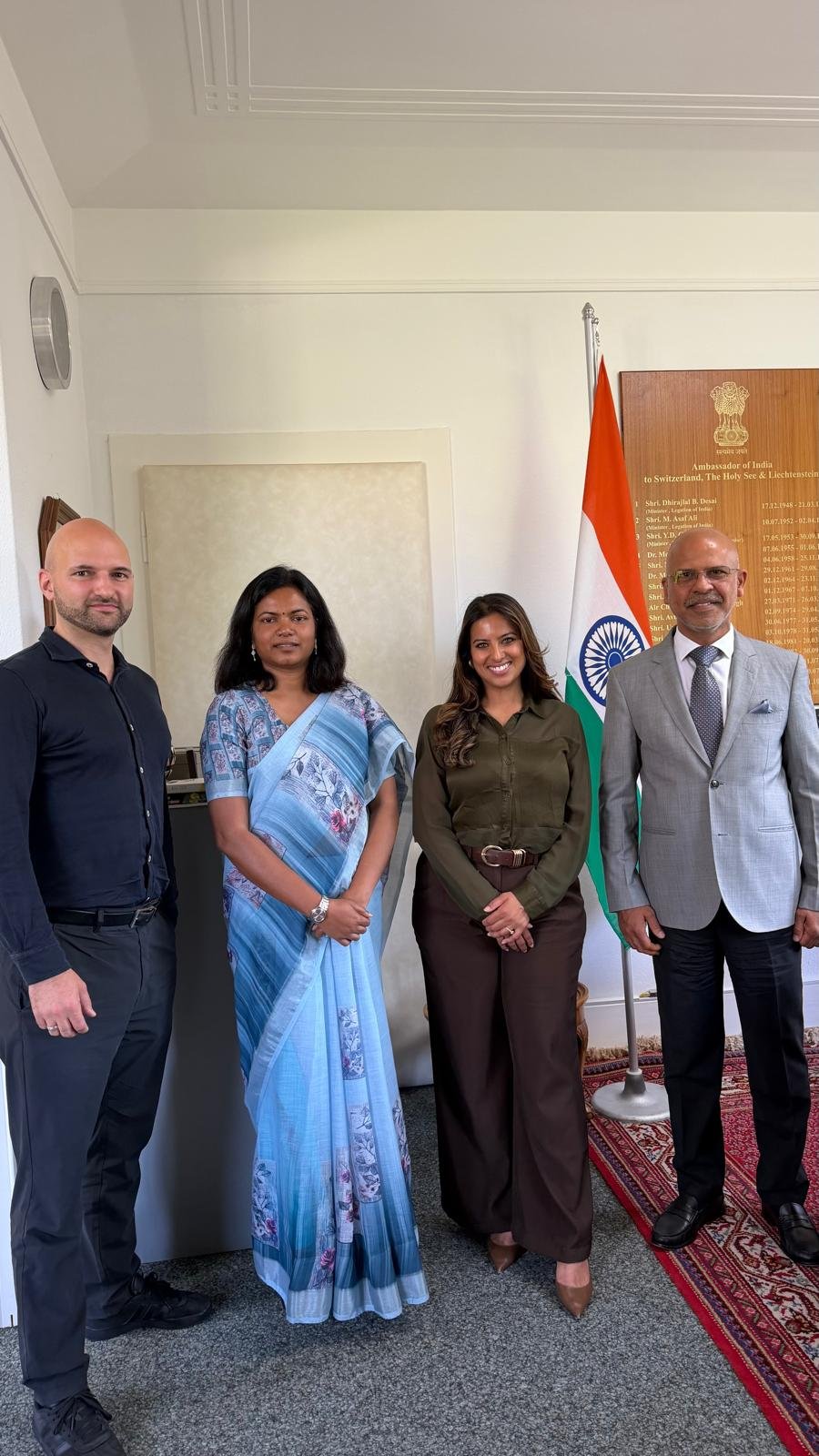Ambassador had a conversation with Swiss journalists of Swiss Radio & Television (SRF) at the Chancery, 27.05.2026
