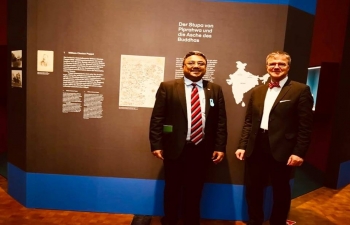 Ambassador with Director Dr. Johannes Beltz at ‘Next Stop Nirvana’ exhibition in Zurich on March 15th 2019