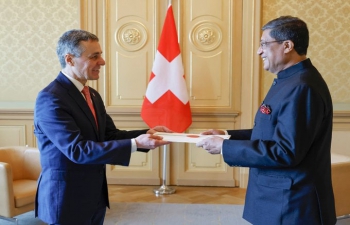 Ambassador Sanjay Bhattacharyya presented his credentials to President of the Swiss Confederation H.E. Mr. Ignazio Cassis on 05 April, 2022.