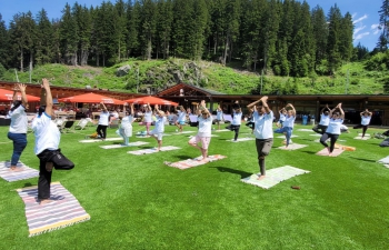 Celebration of 8th International Day of Yoga in Davos on 17 June 2022