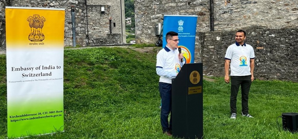 Curtain raiser event of 9th IDY was jointly inaugurated by Cd’A Mr. Deepak Bansal & H.E. Mr. Simone Gianini, Deputy Mayor of the City of Bellinzona at Castelgrande, Bellinzona