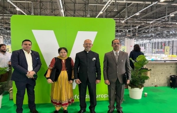 Ambassador’s visit to Vitafoods Europe 2024 on 15 May 2024