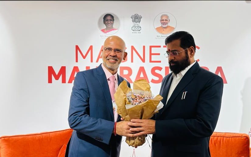 Ambassador Mridul Kumar called on Hon’ble Chief Minister of Maharashtra Mr. Eknath Shinde in Davos on 16 January 2024