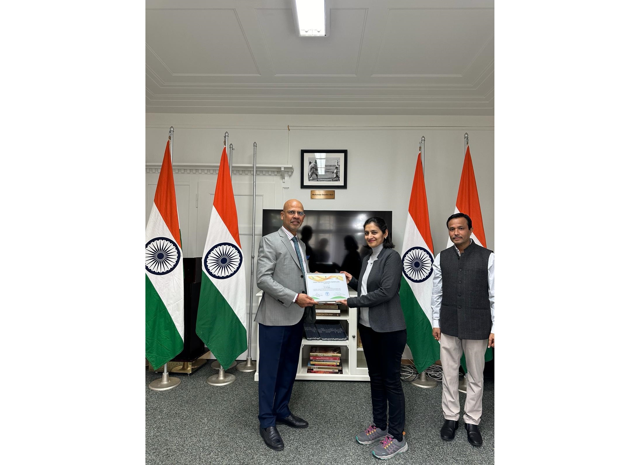 Presentation of certificates to participants of 2nd 'Yoga Teacher Training Certificate Course' (Beginner Level) on 19 February 2024